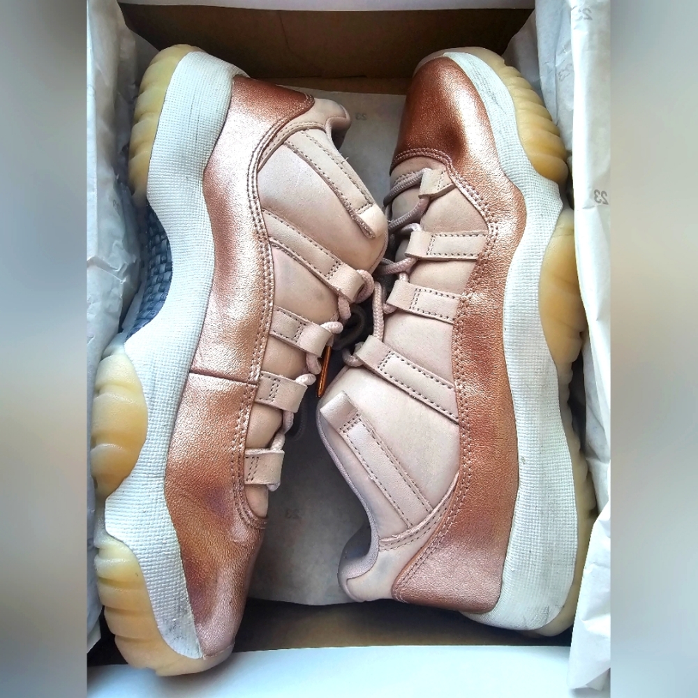 Jordan 11s Rose Gold